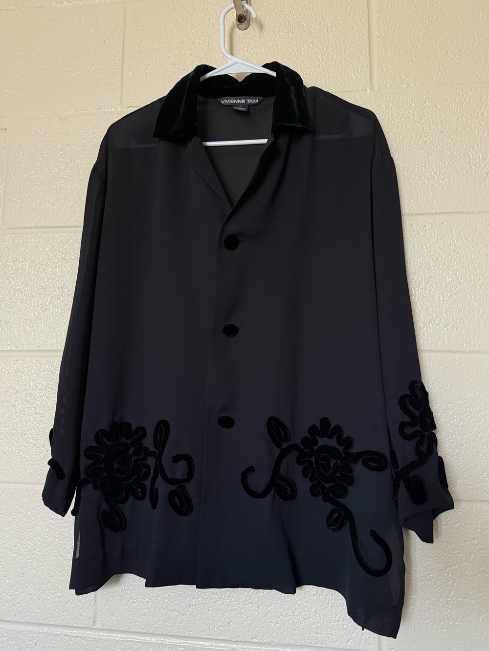 Vivienne Tam Sheer Oversized Black Top Fluffy Velvet Flowers Sz 1 Y2K